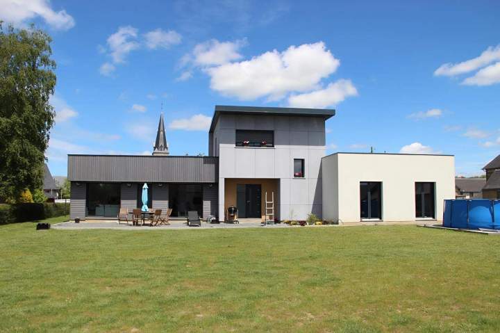 Maison individuelle à étage Valliquerville